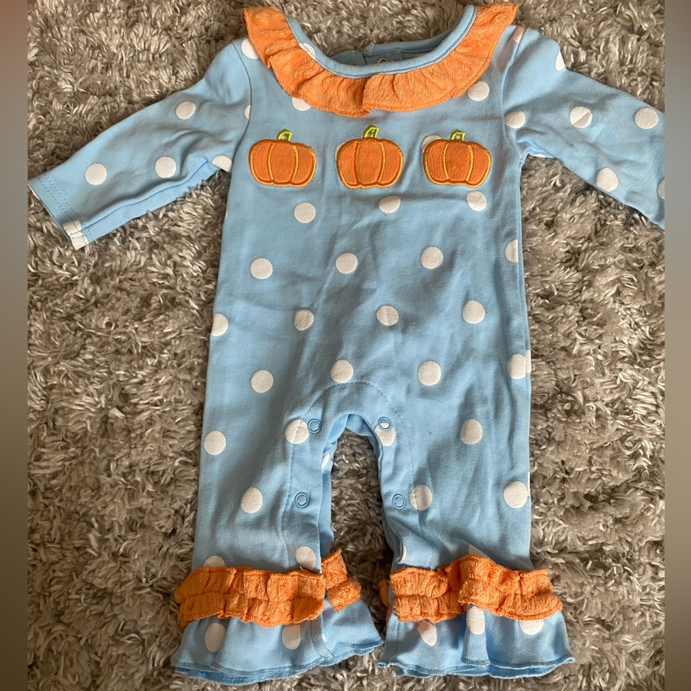 VGUC 3-6m Three Sisters Pumpkin outfit